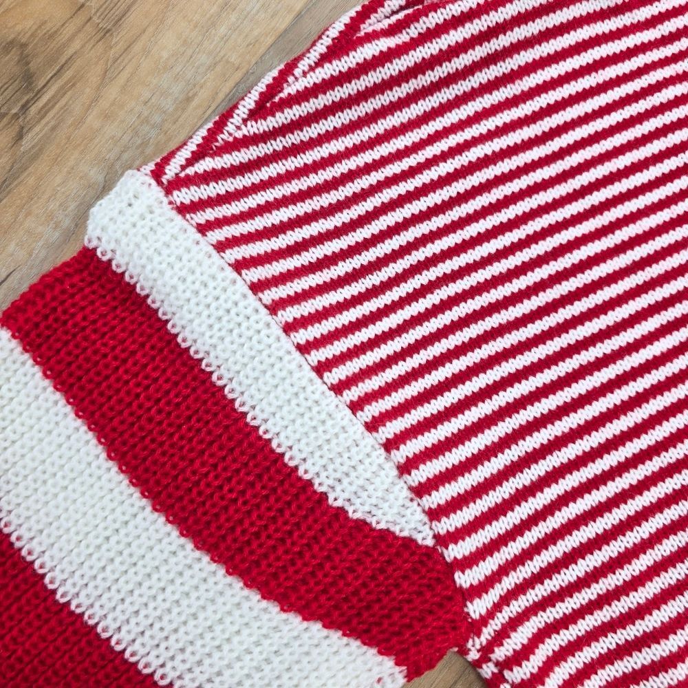 🩵🅰️NWOT Red & White Striped Knit Long Sleeve Sweater Large - Picture 10 of 16